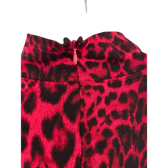 Chicos Size 2, Large Red Leopard Mock Turtle Neck Long Sleeve Blouse Top - Picture 6 of 6